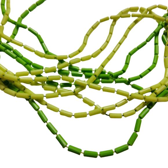 Opera length Retro 5 strands Green Plastic Beaded Necklace Three Shades of Green - Picture 4 of 6